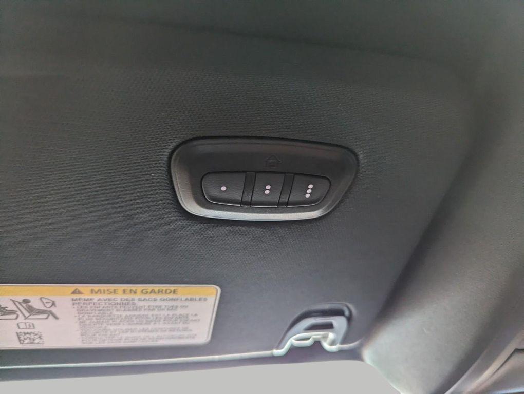 used 2025 Ram 1500 car, priced at $44,289