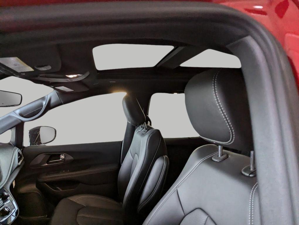 new 2026 Chrysler Pacifica car, priced at $41,895