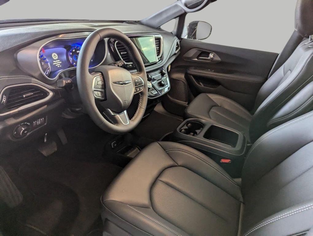 new 2026 Chrysler Pacifica car, priced at $41,895