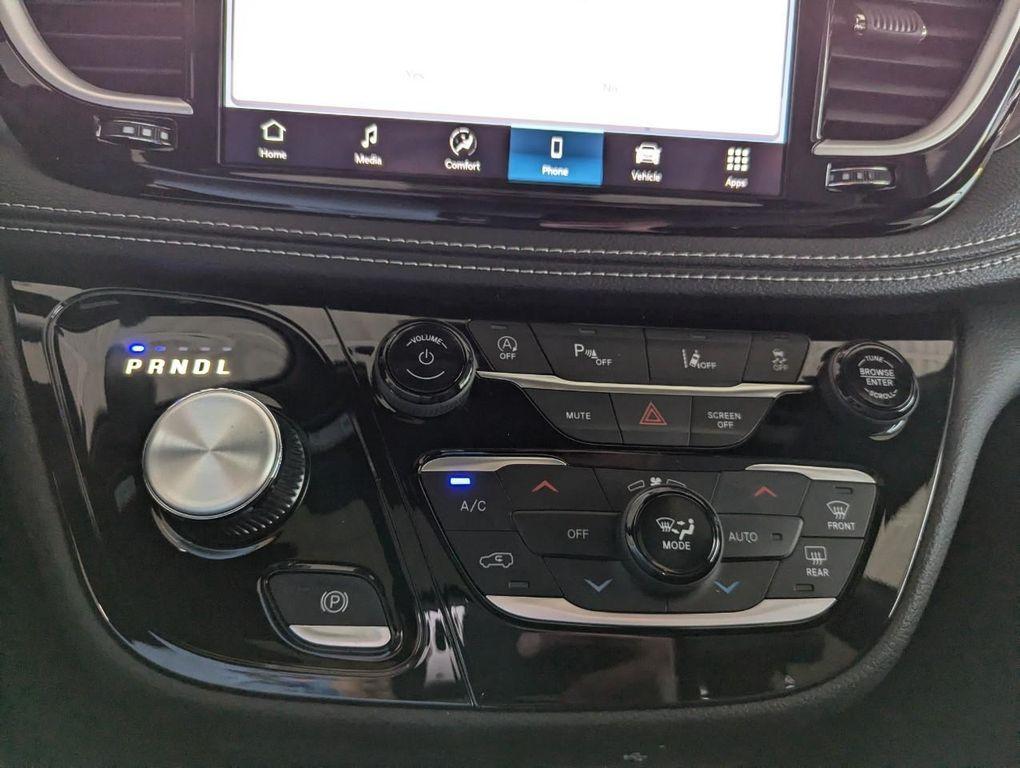 new 2026 Chrysler Pacifica car, priced at $41,895