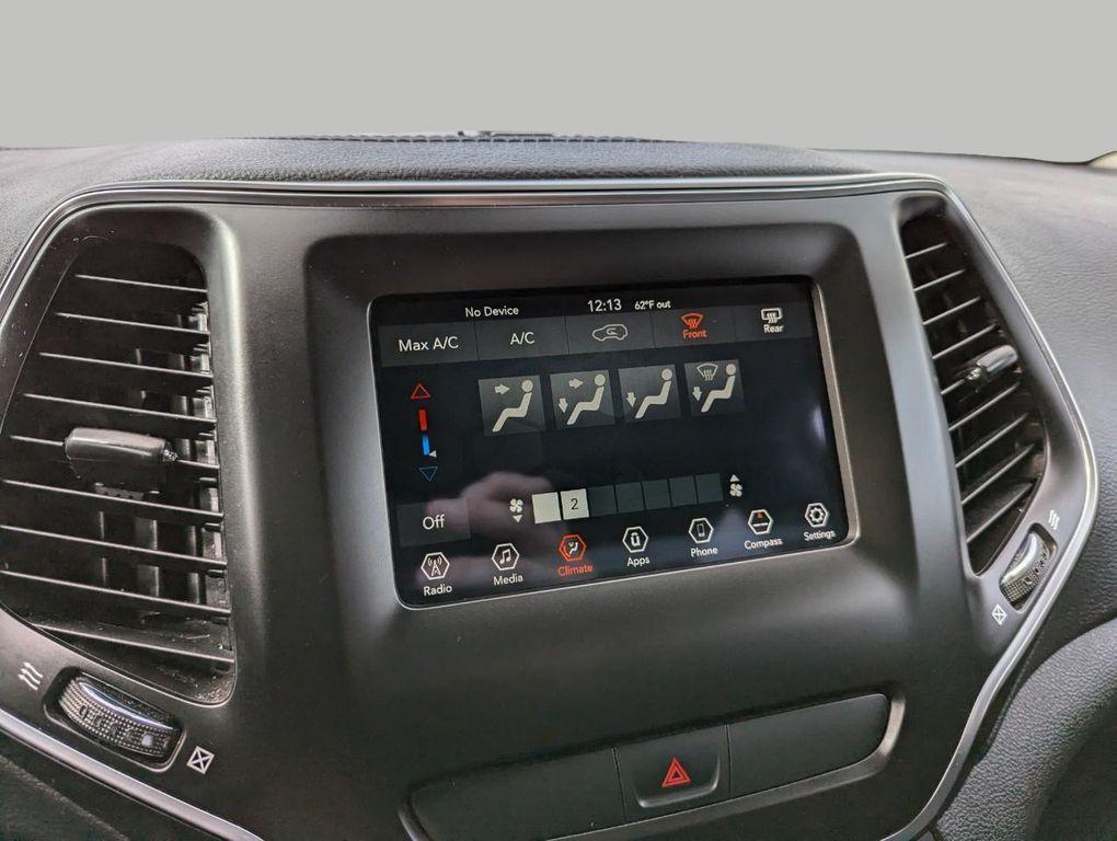 used 2019 Jeep Cherokee car, priced at $16,364