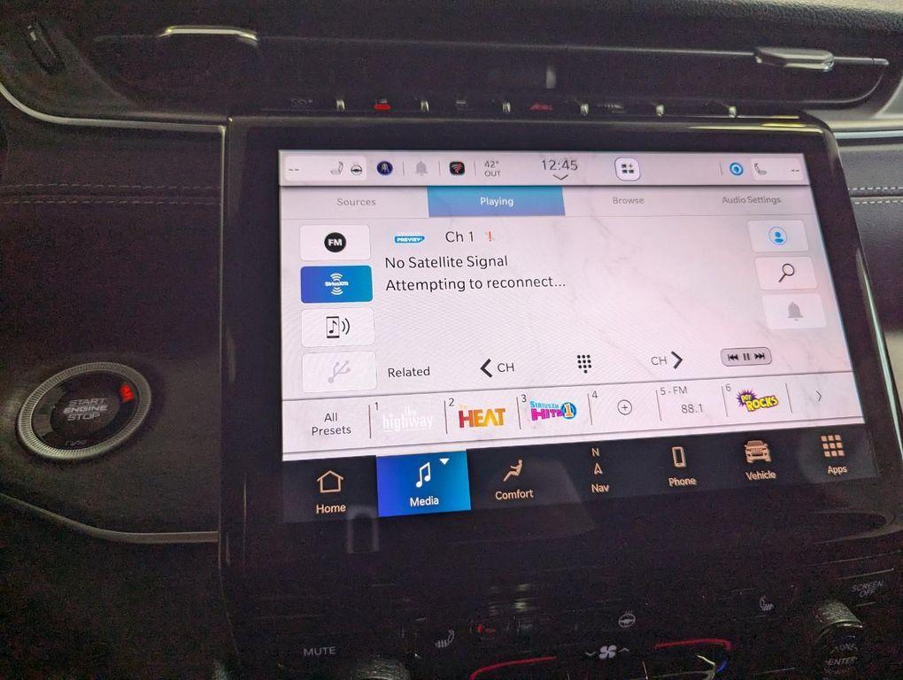 new 2025 Jeep Grand Cherokee L car, priced at $50,021