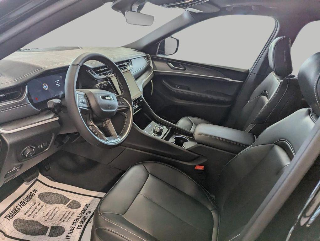 new 2025 Jeep Grand Cherokee L car, priced at $50,021