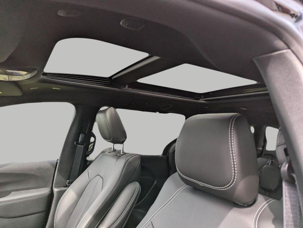 new 2026 Chrysler Pacifica car, priced at $41,445