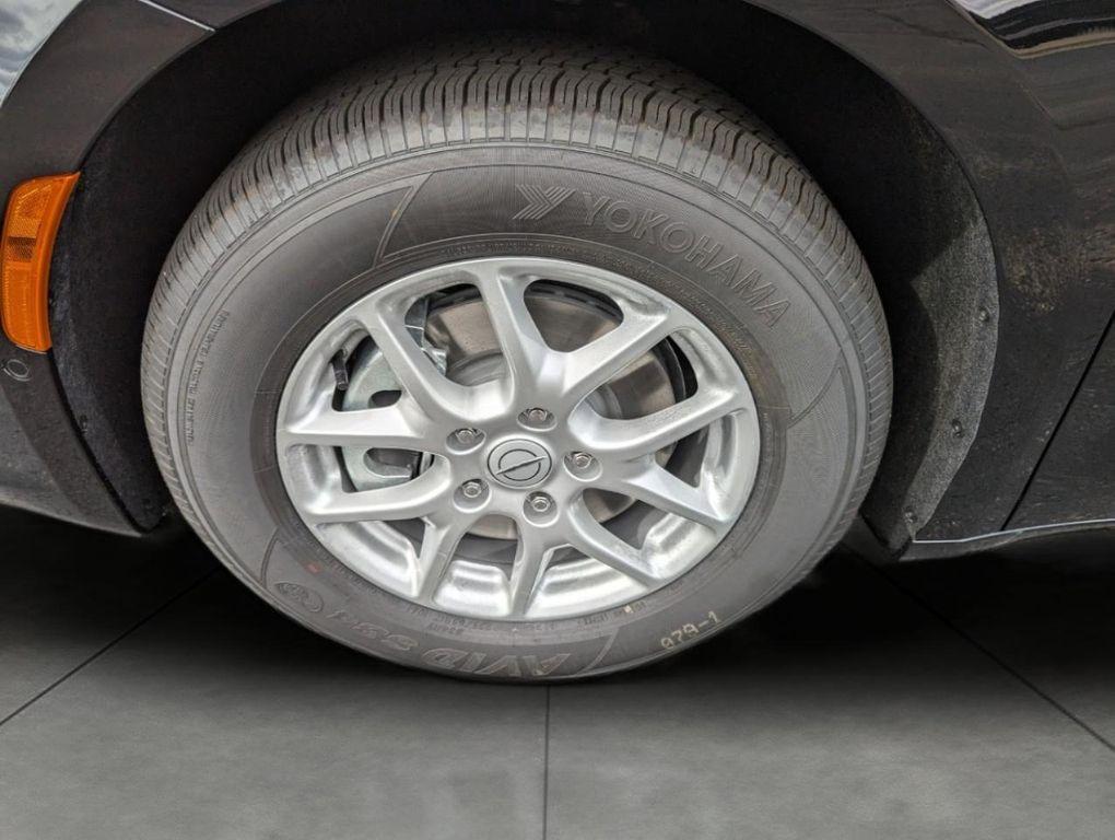 new 2026 Chrysler Pacifica car, priced at $41,445