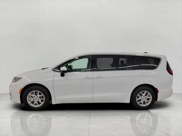 used 2023 Chrysler Pacifica car, priced at $25,000