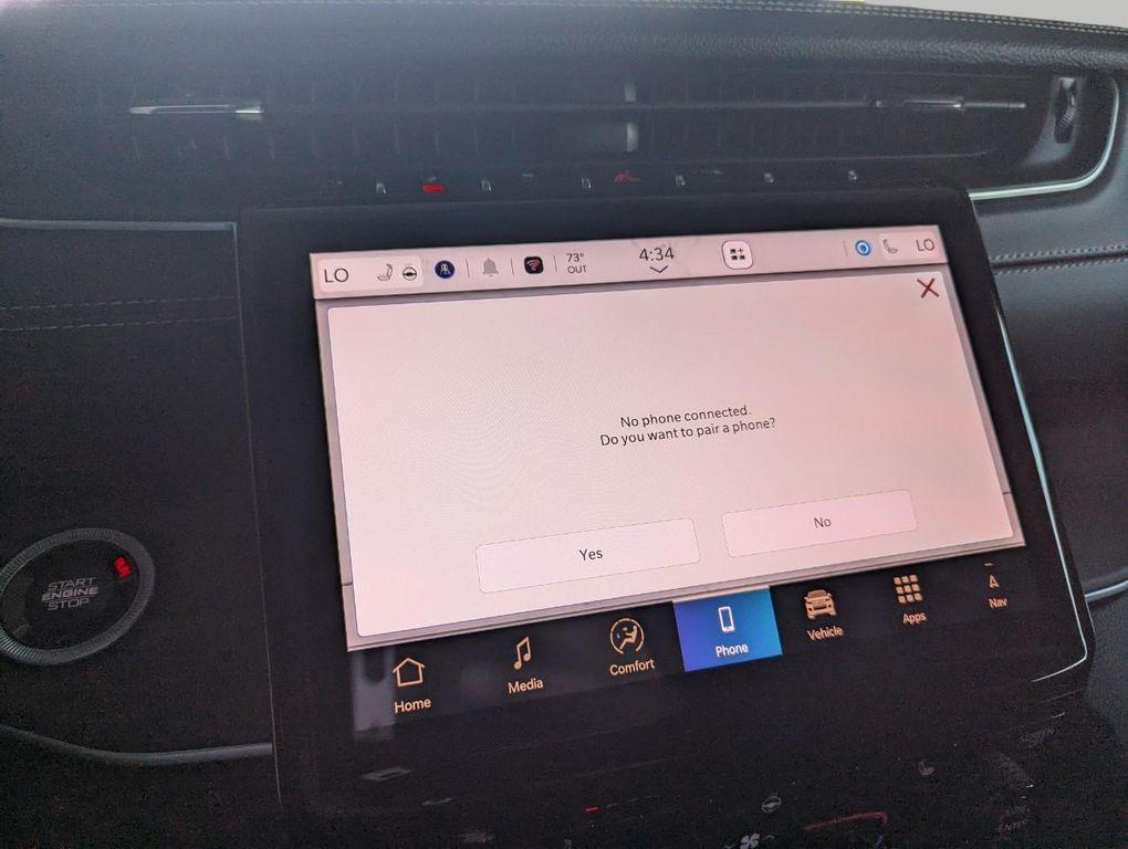 new 2025 Jeep Grand Cherokee car, priced at $48,221