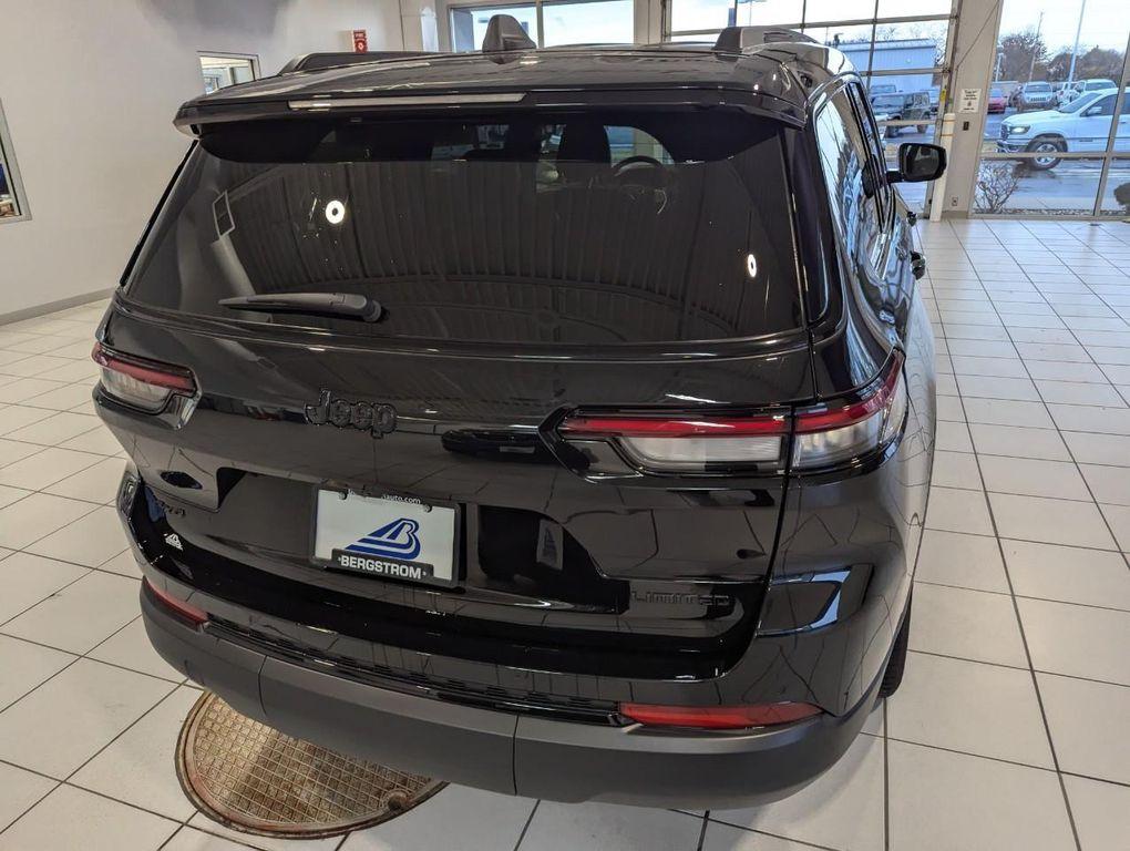 new 2025 Jeep Grand Cherokee L car, priced at $49,901