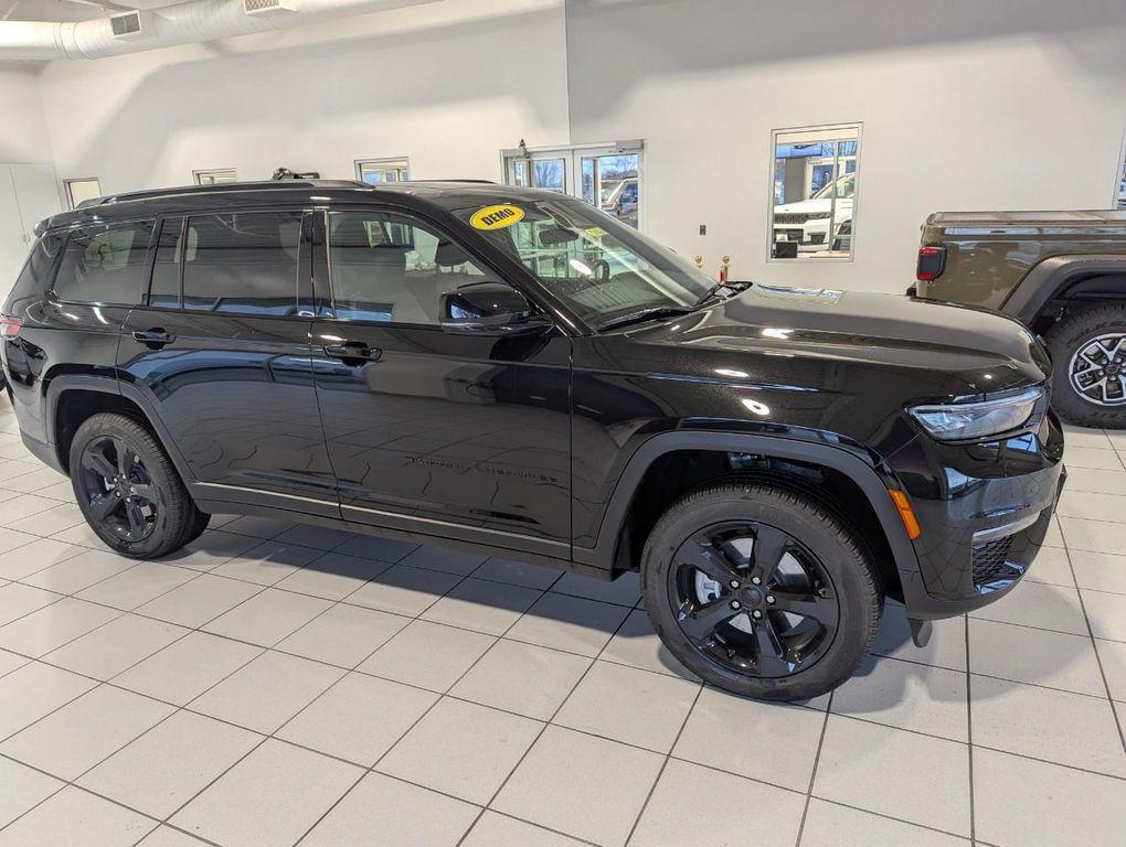 new 2025 Jeep Grand Cherokee L car, priced at $49,901