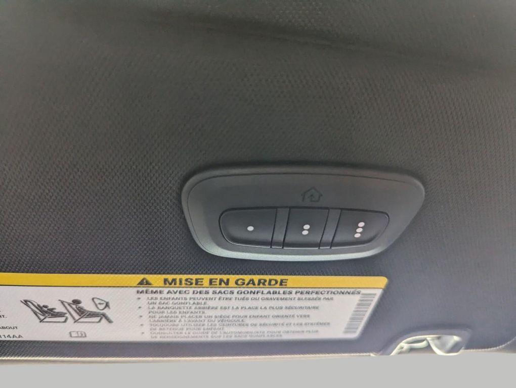 new 2026 Chrysler Pacifica car, priced at $46,334