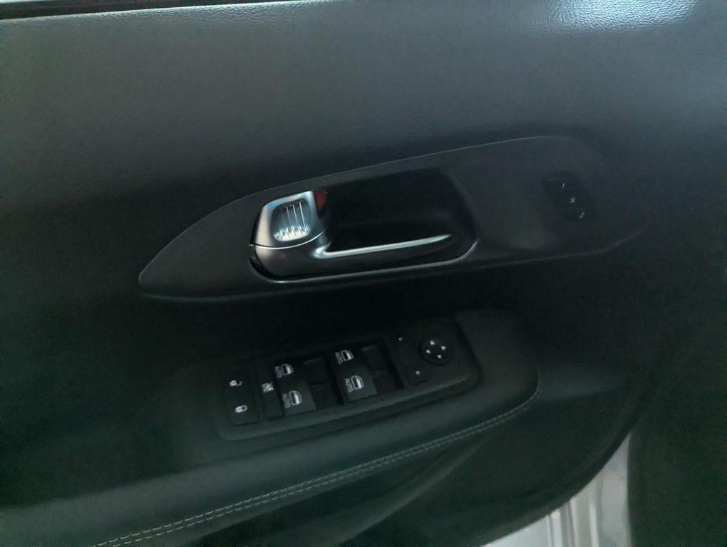 new 2026 Chrysler Pacifica car, priced at $46,334