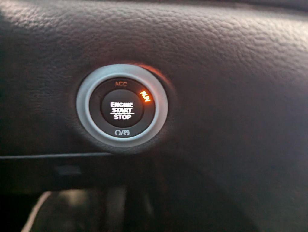 new 2026 Chrysler Pacifica car, priced at $46,334