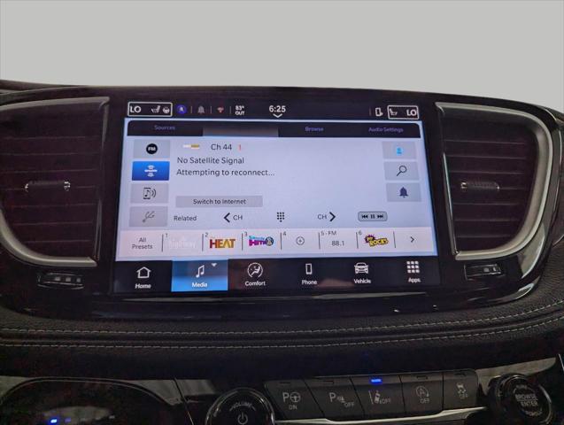 new 2025 Chrysler Pacifica car, priced at $42,690