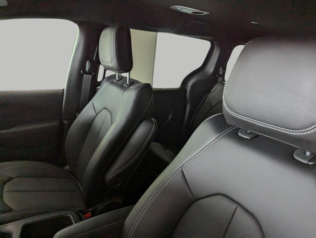 new 2025 Chrysler Pacifica car, priced at $40,475