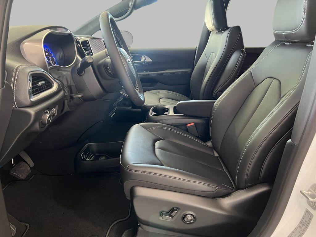 new 2026 Chrysler Pacifica car, priced at $41,494