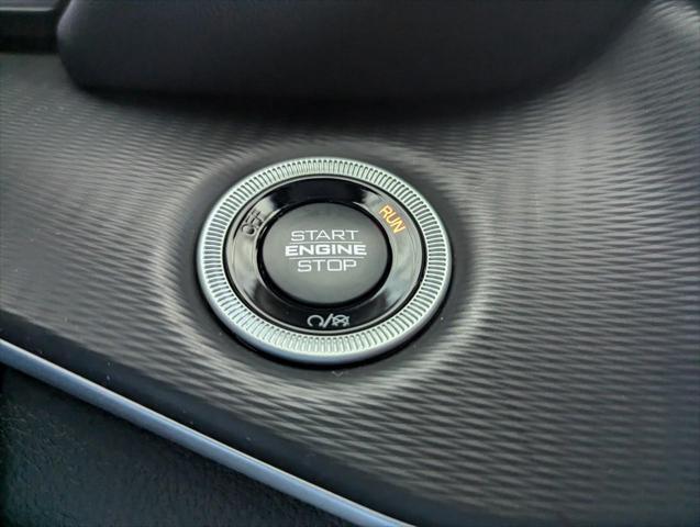 new 2025 Jeep Grand Cherokee L car, priced at $41,102