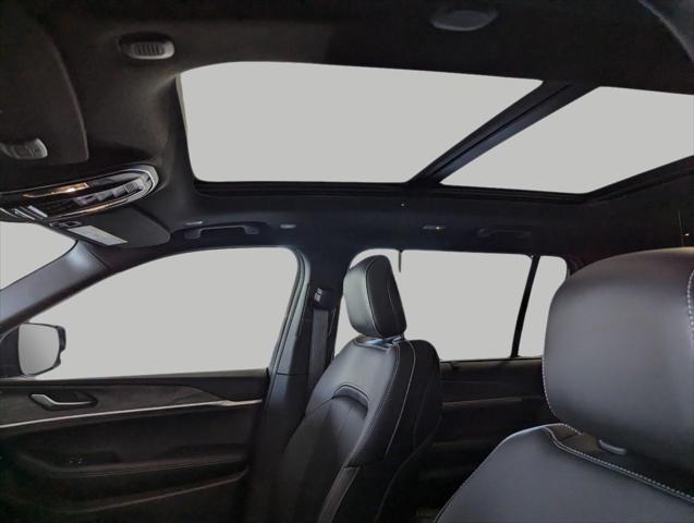 new 2025 Jeep Grand Cherokee L car, priced at $53,884