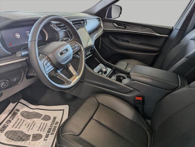 new 2025 Jeep Grand Cherokee L car, priced at $53,884