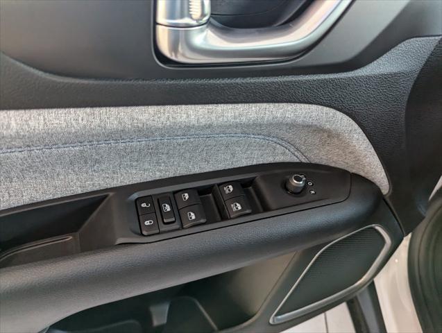 new 2025 Jeep Compass car, priced at $32,440