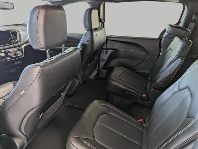 new 2025 Chrysler Pacifica car, priced at $44,310