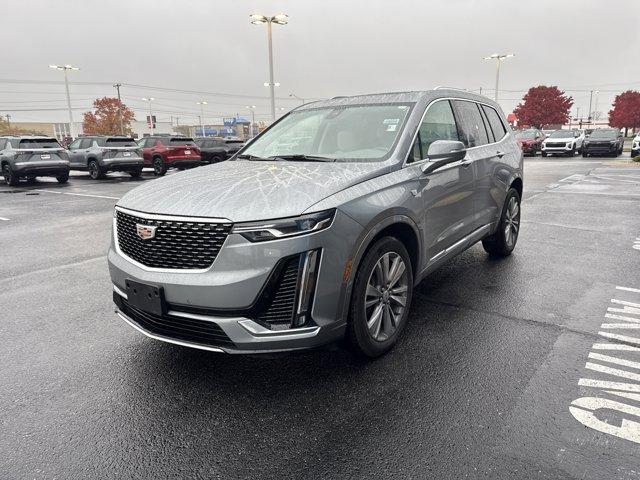used 2025 Cadillac XT6 car, priced at $43,000