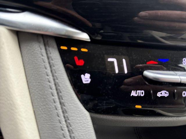 used 2025 Cadillac XT6 car, priced at $43,000