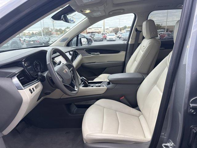 used 2025 Cadillac XT6 car, priced at $48,000