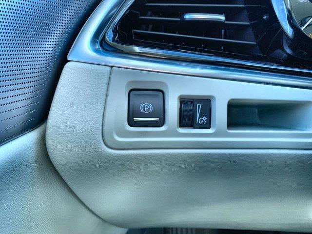 used 2025 Cadillac XT6 car, priced at $47,000