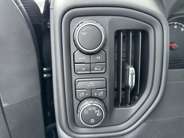 new 2025 Chevrolet Silverado 1500 car, priced at $46,135