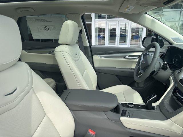 new 2024 Cadillac XT5 car, priced at $51,531