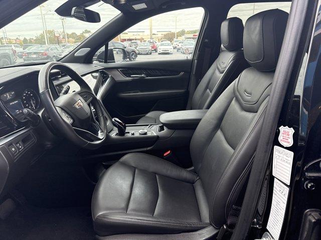 used 2025 Cadillac XT6 car, priced at $48,000