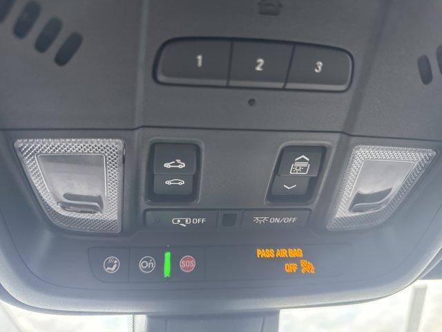 used 2025 Cadillac XT6 car, priced at $48,000