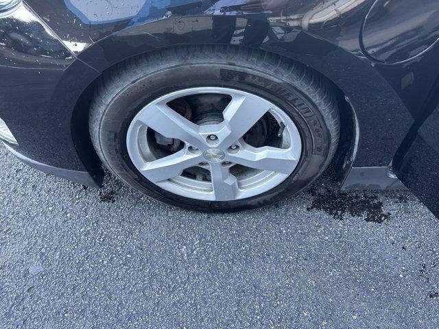 used 2015 Chevrolet Volt car, priced at $6,000