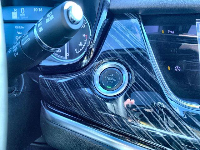 used 2025 Cadillac XT6 car, priced at $47,000