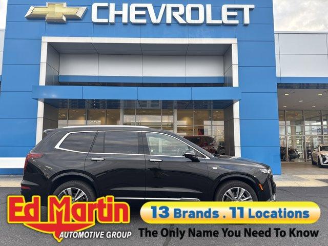 used 2025 Cadillac XT6 car, priced at $47,500