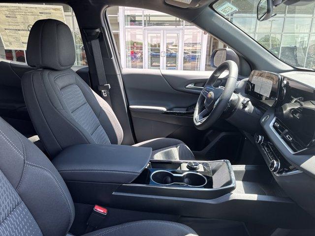 new 2026 Chevrolet Equinox car, priced at $30,220