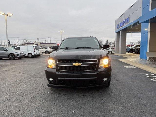 used 2013 Chevrolet Suburban car, priced at $10,000