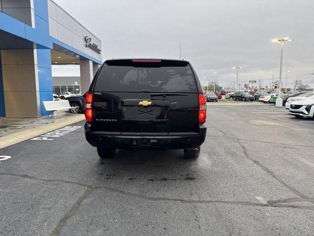 used 2013 Chevrolet Suburban car, priced at $10,000