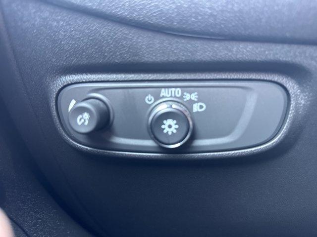 used 2023 Chevrolet Equinox car, priced at $22,000