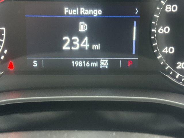 used 2025 Cadillac XT6 car, priced at $44,500