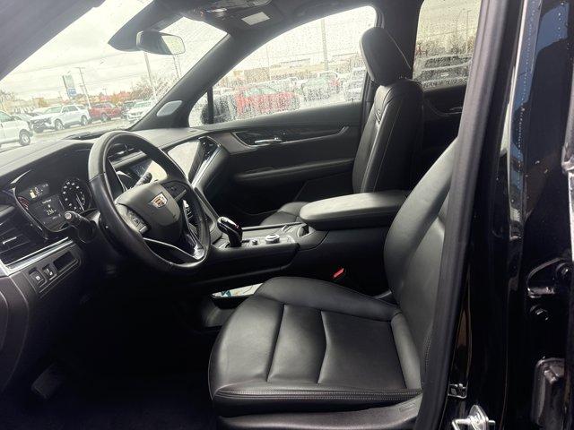 used 2025 Cadillac XT6 car, priced at $44,500