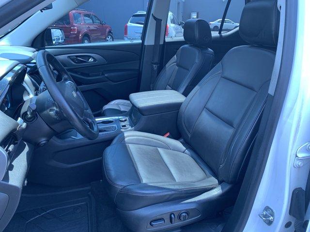 used 2018 Chevrolet Traverse car, priced at $10,000