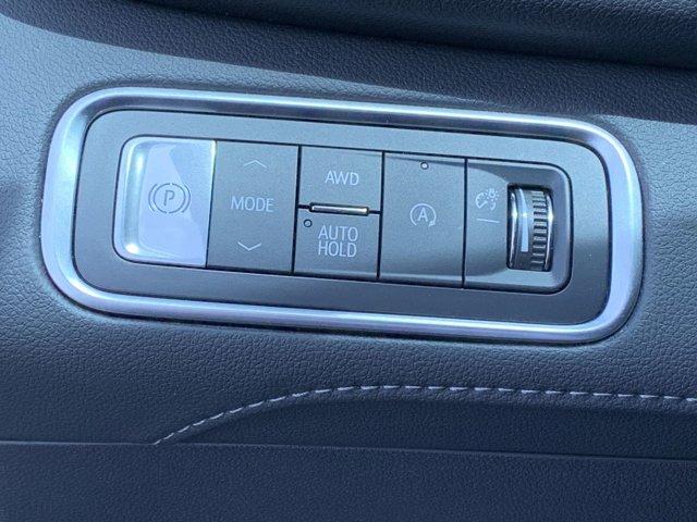 used 2025 Buick Enclave car, priced at $55,250