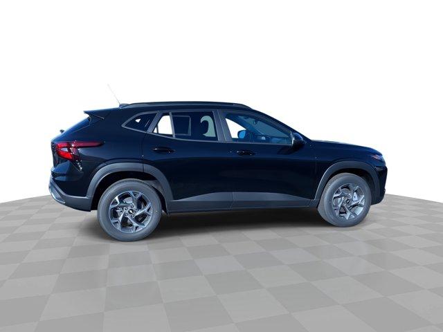 new 2025 Chevrolet Trax car