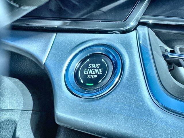 new 2025 Chevrolet Trax car