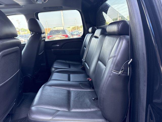used 2010 Chevrolet Avalanche car, priced at $13,500