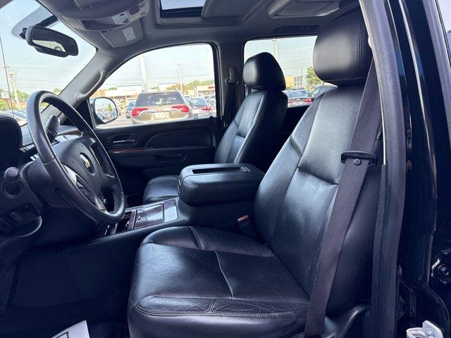 used 2010 Chevrolet Avalanche car, priced at $13,500