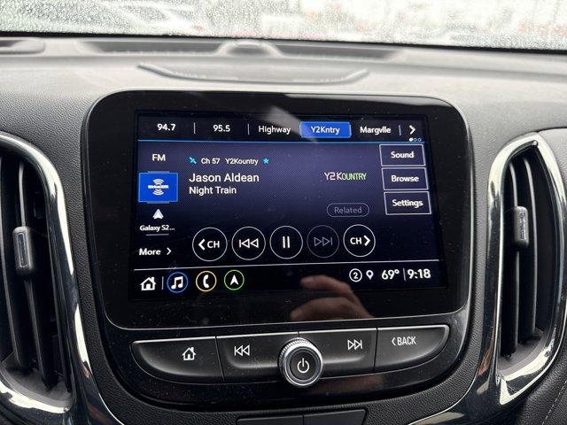 used 2024 Chevrolet Equinox car, priced at $28,500