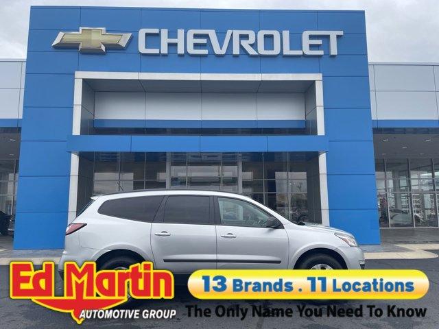 used 2015 Chevrolet Traverse car, priced at $12,000