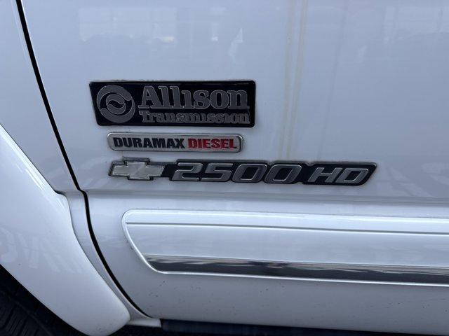 used 2004 Chevrolet Silverado 2500 car, priced at $12,000